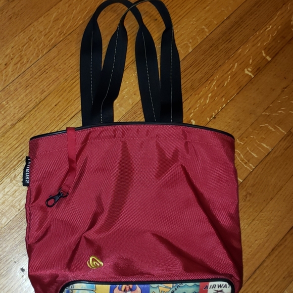 Timbuk2 Handbags - Timbuk2 purse